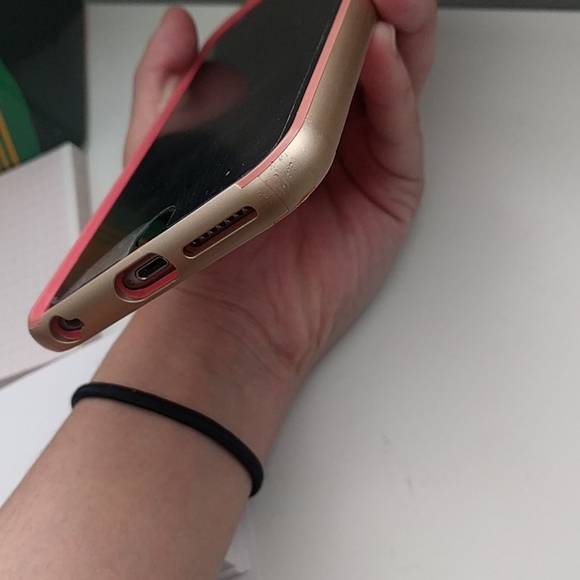 iPhone Plus cases - Picture 14 of 16